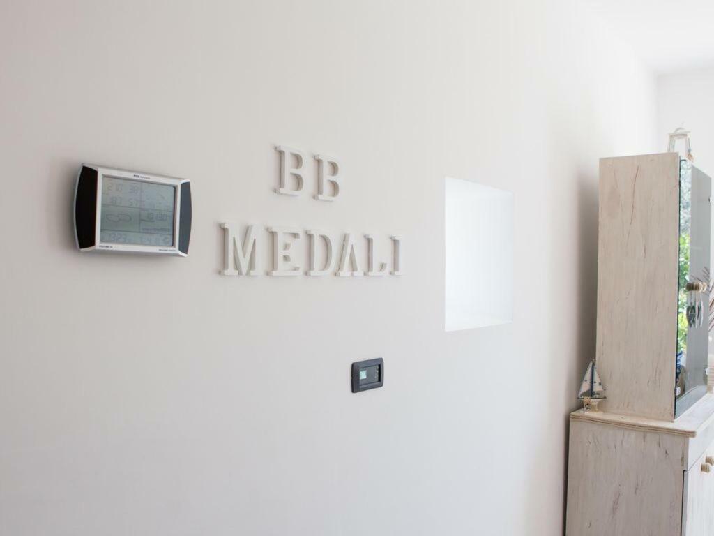 B&B Medali Vernole Eksteriør bilde